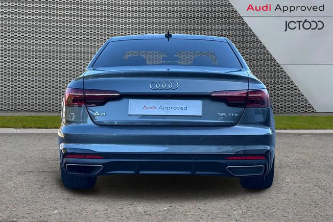 AUDI A4 Photo 7