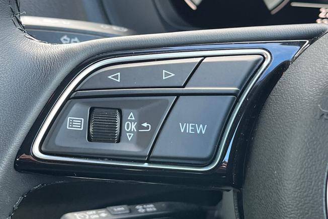 AUDI Q2 Photo 17