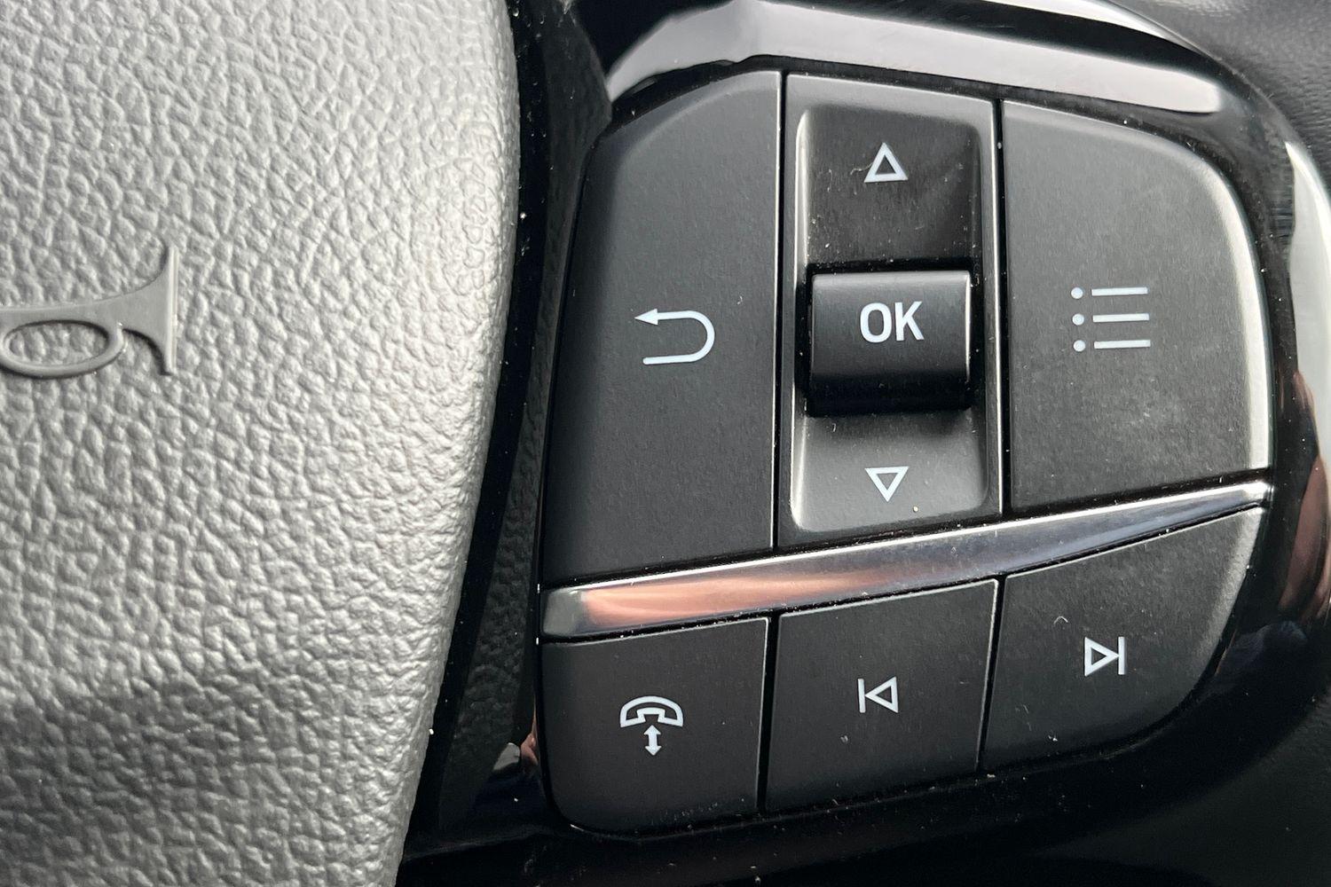 Ford KUGA Photo 23