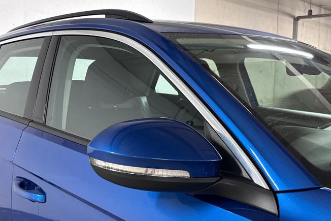 VOLKSWAGEN T-Roc Photo 20