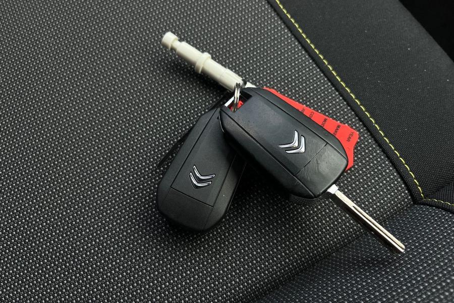 Citroen C3 Photo autoimg-3de76f3f4660e009c2ab9bf27702b51358e83b2c.jpg