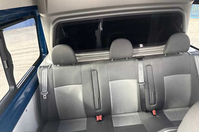 VOLKSWAGEN Crafter Photo 48