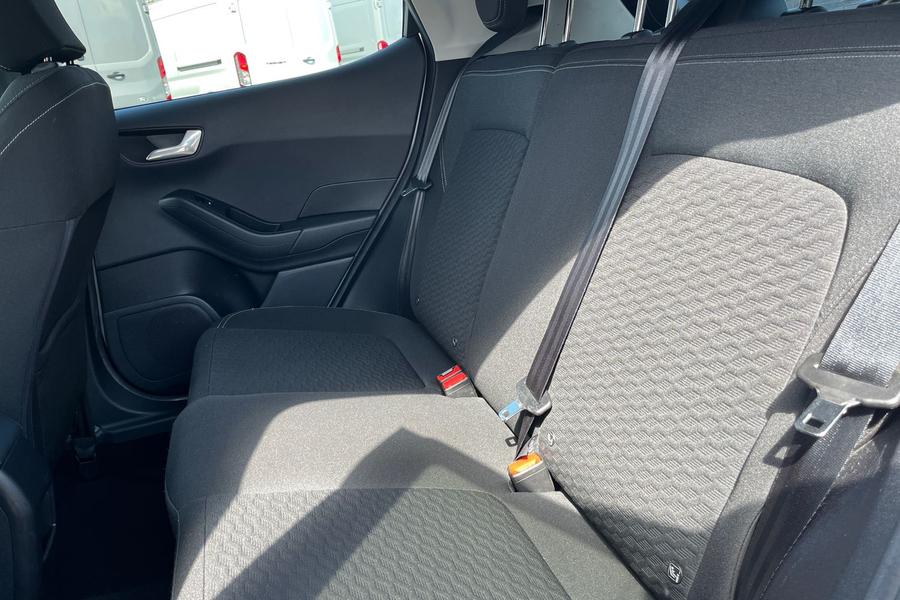 Ford FIESTA Photo autoimg-3de87ae175783ef7642449ba5b413d93e4c7a6e8.jpg