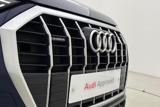 AUDI Q3 Photo 29