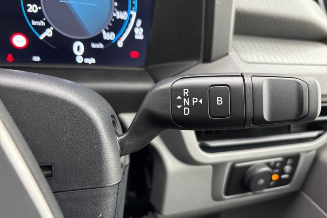 VOLKSWAGEN E-Transporter Photo 24