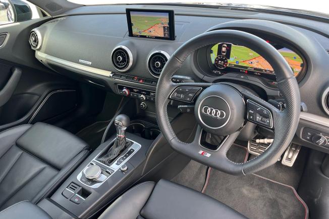 AUDI S3 Photo 6