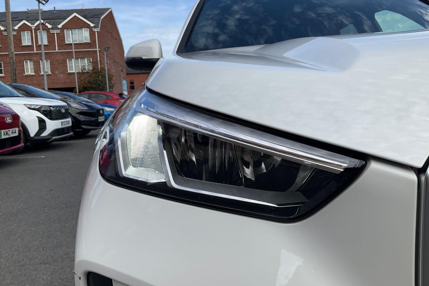 BMW X1 Photo 33