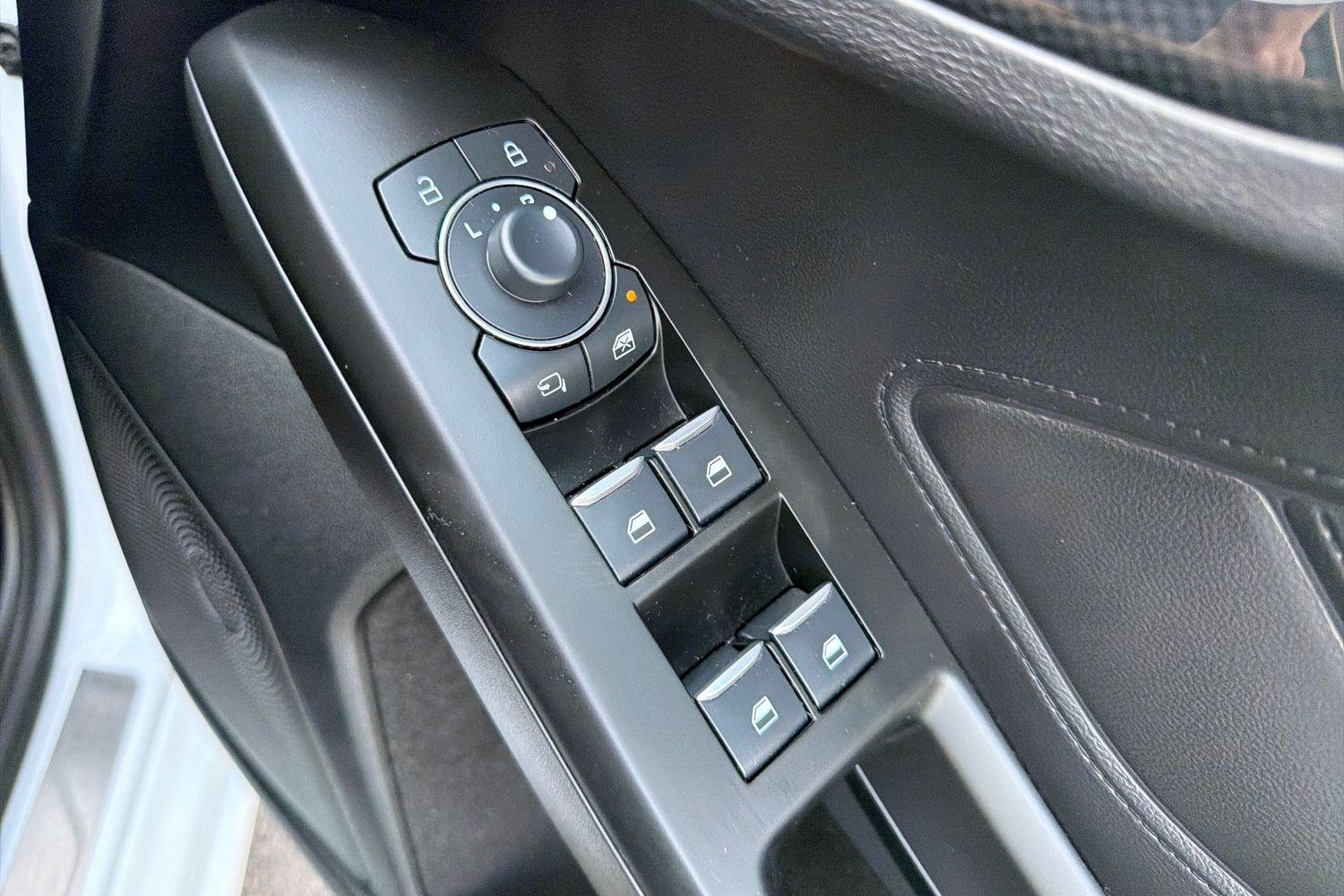 Ford FOCUS Photo 15