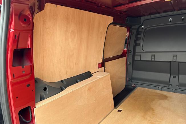 VOLKSWAGEN Caddy Maxi Photo 24
