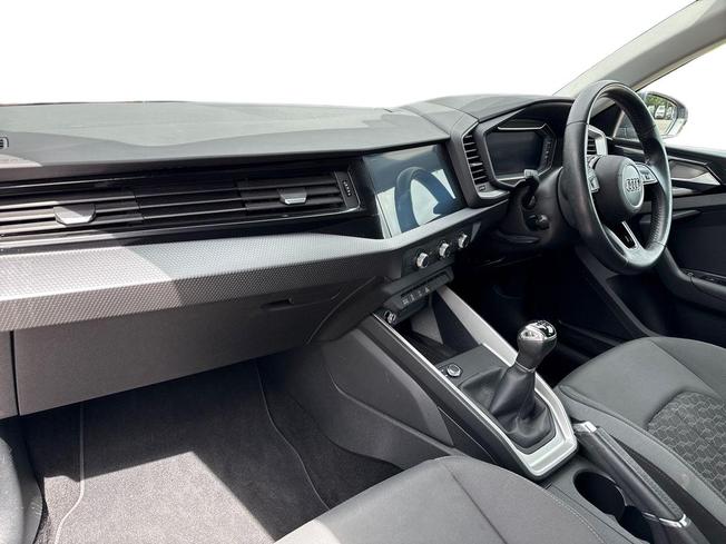 AUDI A1 Photo 2