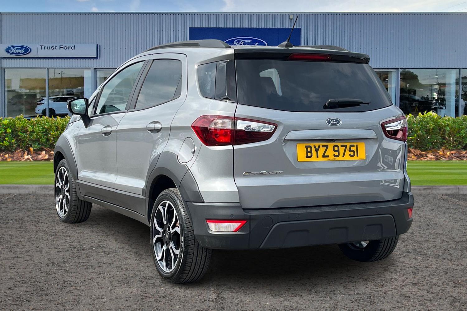 Ford EcoSport Photo 1