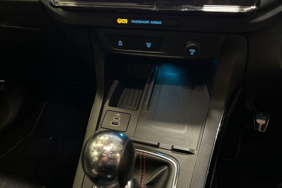 Ford PUMA Photo autoimg-3dfdd527a31483863b76572ee5c3fa0ba59e8a56.jpg