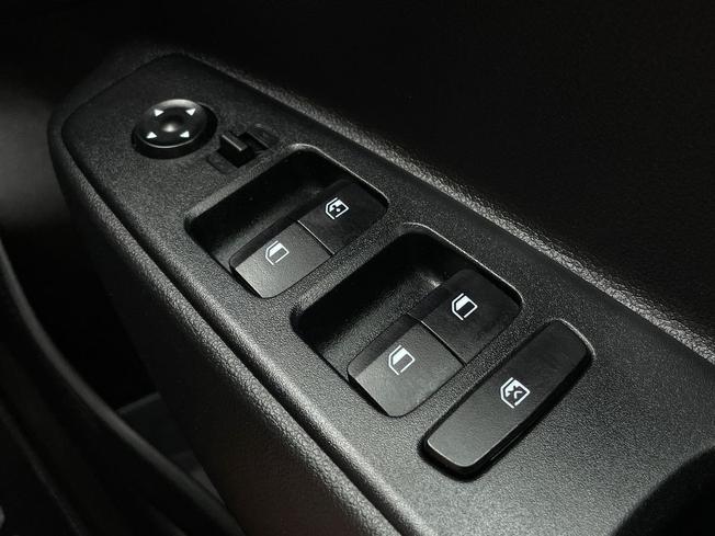 HYUNDAI i10 Photo 34