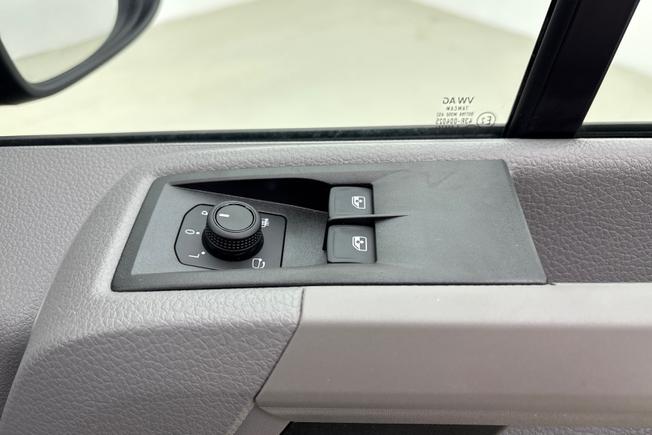 Volkswagen Crafter Photo 29