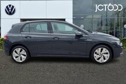Volkswagen Golf Photo 4