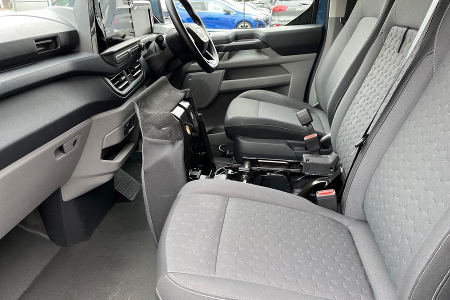 Ford TRANSIT CUSTOM Photo autoimg-3e059c4986e4a9b6ec2ad830ce195fd38fcdf9a3.jpg