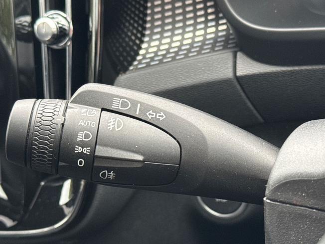 VOLVO Xc40 Photo 52