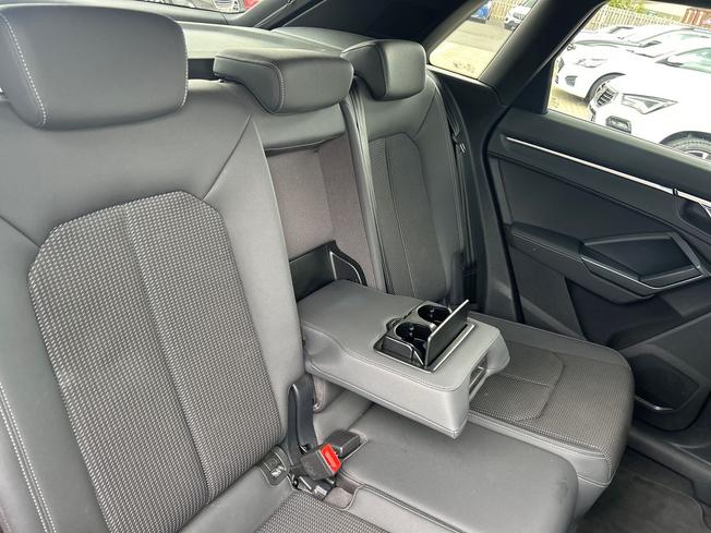 Audi Q3 Photo 50