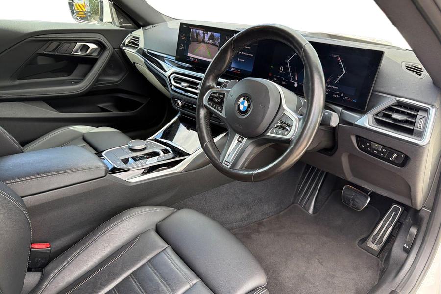 BMW 2 SERIES Photo autoimg-3e0cd0e2e2566a1a7c6009ba6e749379c8156d16.jpg