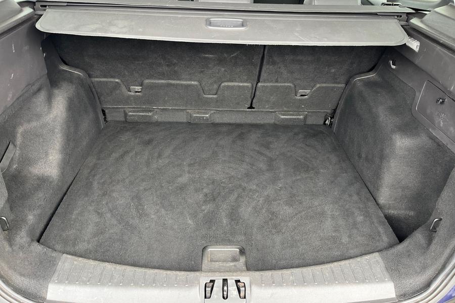 Ford KUGA Photo autoimg-3e18c5f5223ba3f9b6cb0f6da9dcd5b54229735e.jpg