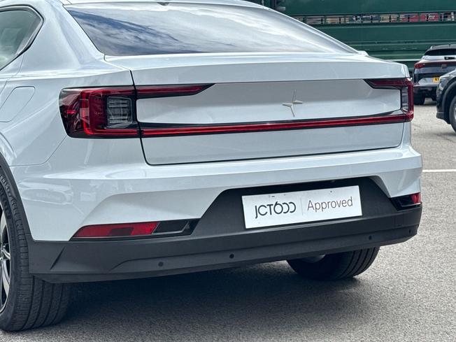 POLESTAR Polestar 2 Photo 32