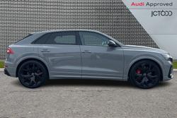 AUDI Rsq8 Photo 4