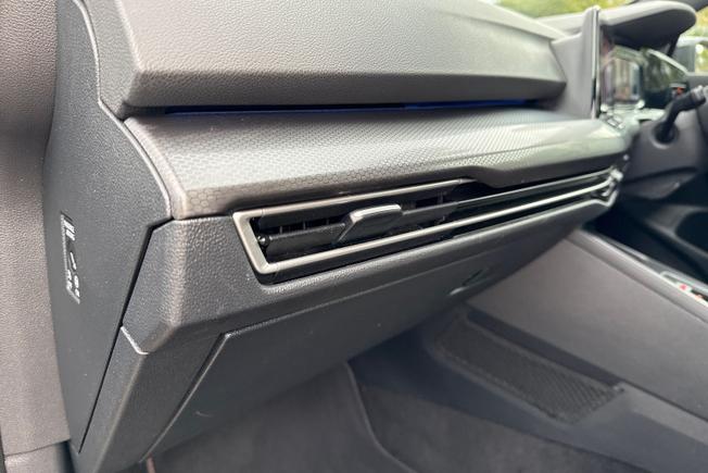 VOLKSWAGEN Golf Photo 48