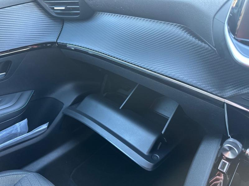 Used Peugeot E-208 FV72RVY 30