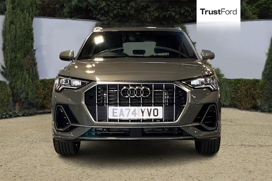 Audi Q3 Photo autoimg-3e217c0aca5841baf01f8c1bd221053d239e9244.jpg