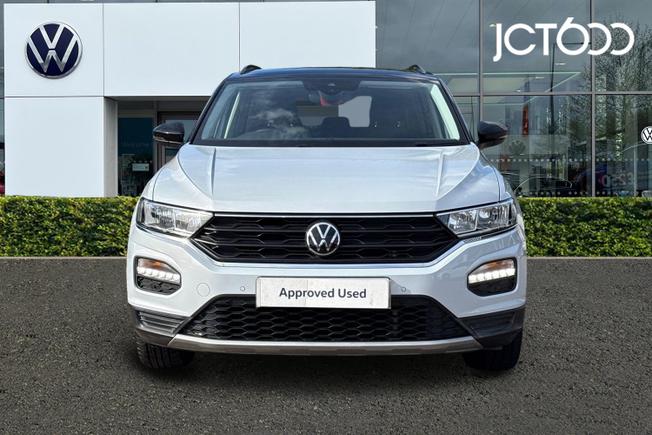 VOLKSWAGEN T-Roc Photo 8