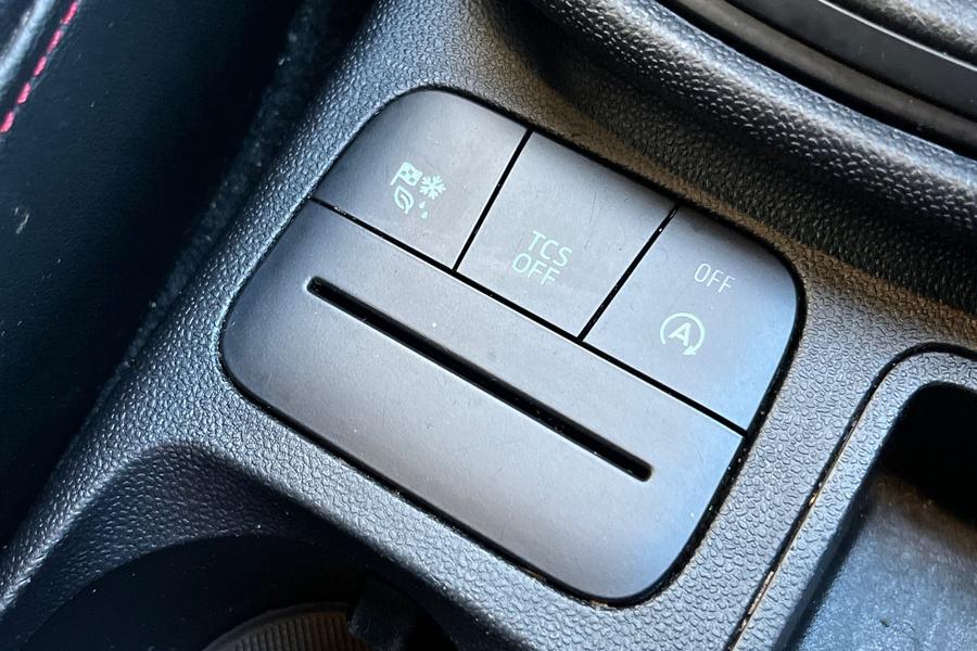 Ford FIESTA Photo autoimg-3e25febc894883e7e579eeb5e12245702317de80.jpg