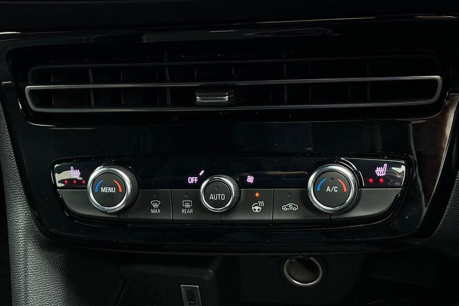 Vauxhall Mokka Photo autoimg-3e265c0b37645a67a3ea877aec46a6957a759352.jpg