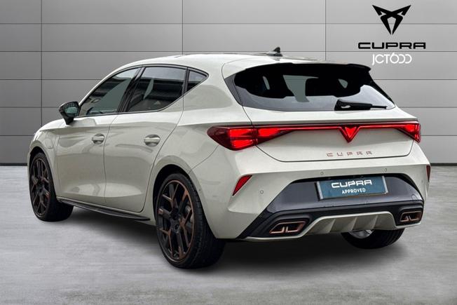 CUPRA Leon Photo 3