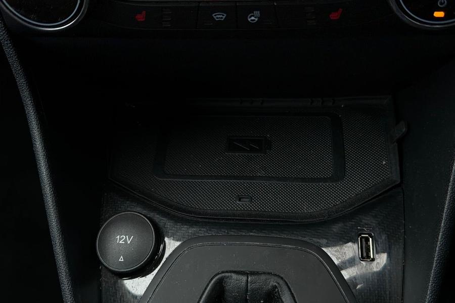 Ford FIESTA Photo autoimg-3e2d47599e88989106698a6bb83079a4b47bf947.jpg