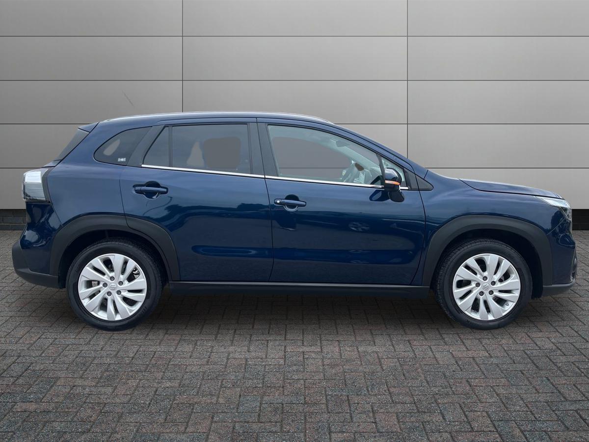 Suzuki S-Cross Photo 5