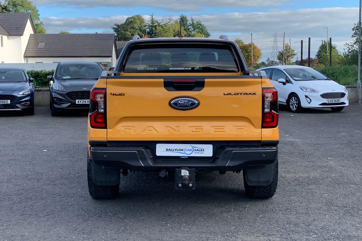 2023 Ford Ranger Wildtrak 2.0 Ecoblue Auto 4WD in Cyber Orange with 28K - vehicle photo 5 for sale on PureCar