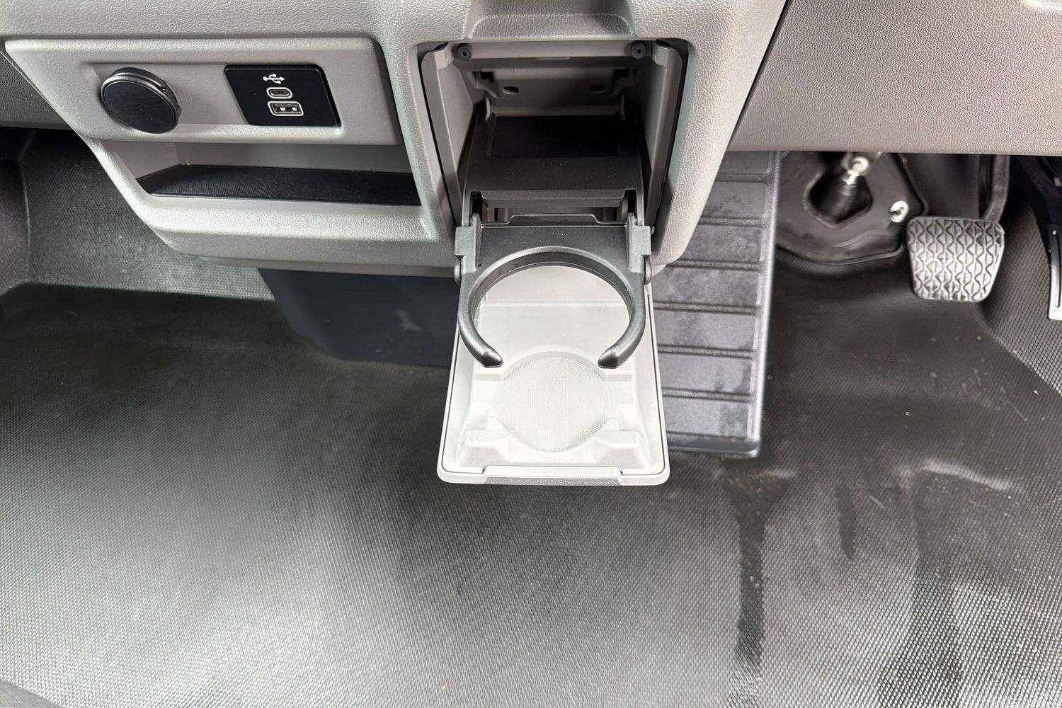 Ford E-TRANSIT CUSTOM Photo 26
