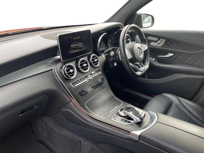 MERCEDES-BENZ Glc Photo 2