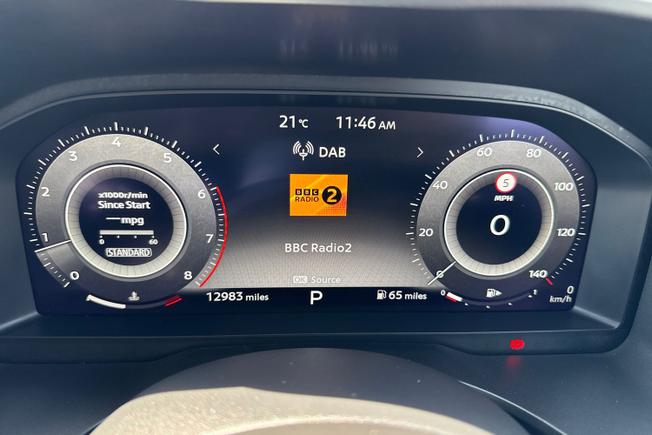 NISSAN Qashqai Photo 15