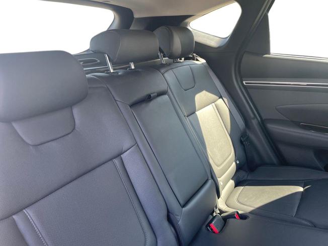 HYUNDAI Tucson Photo 9