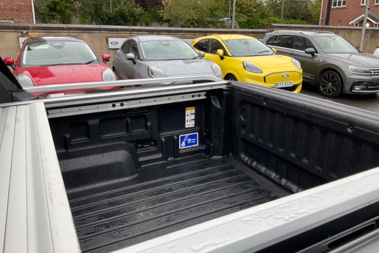 Ford RANGER Photo 3
