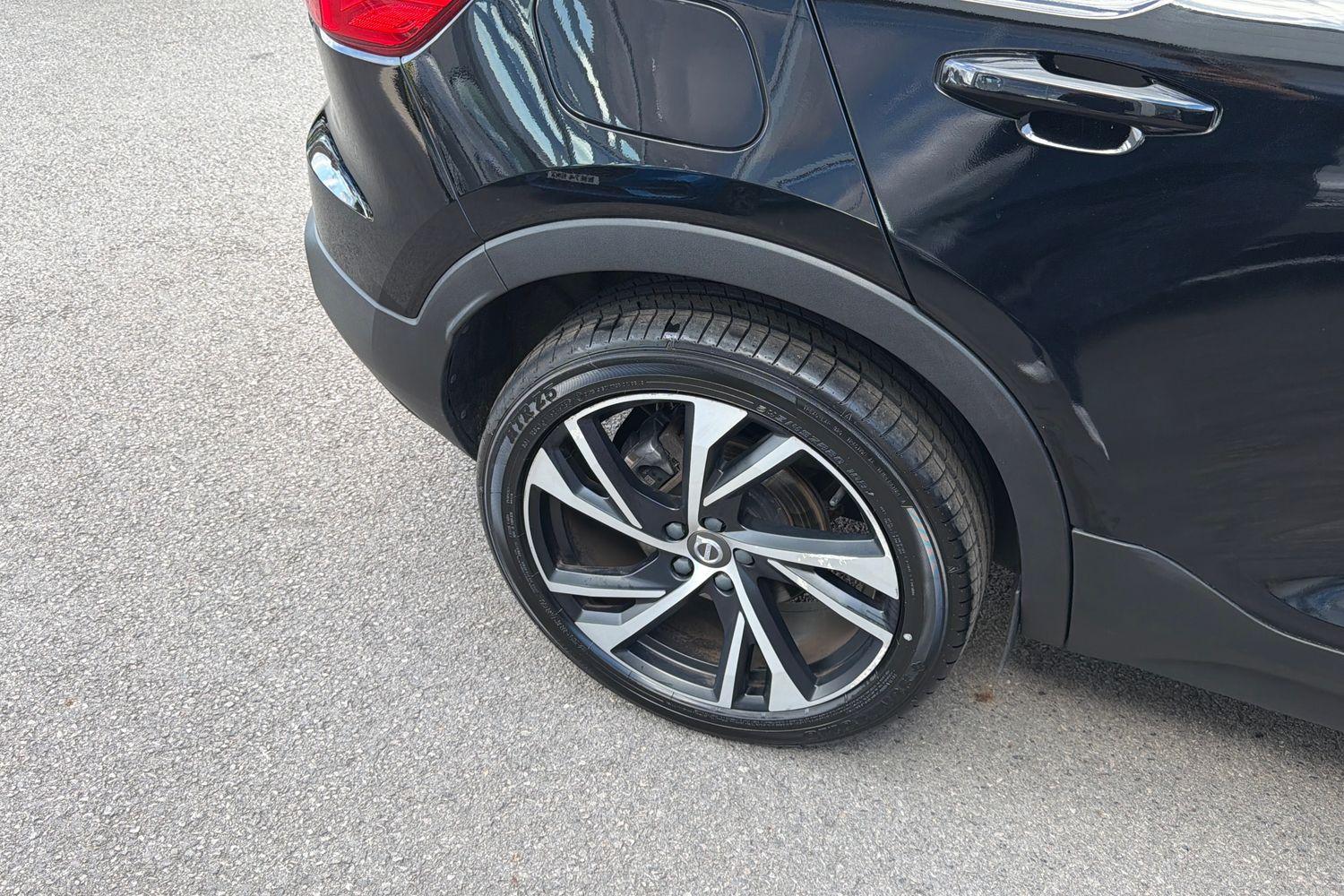 Volvo XC40 Photo 32