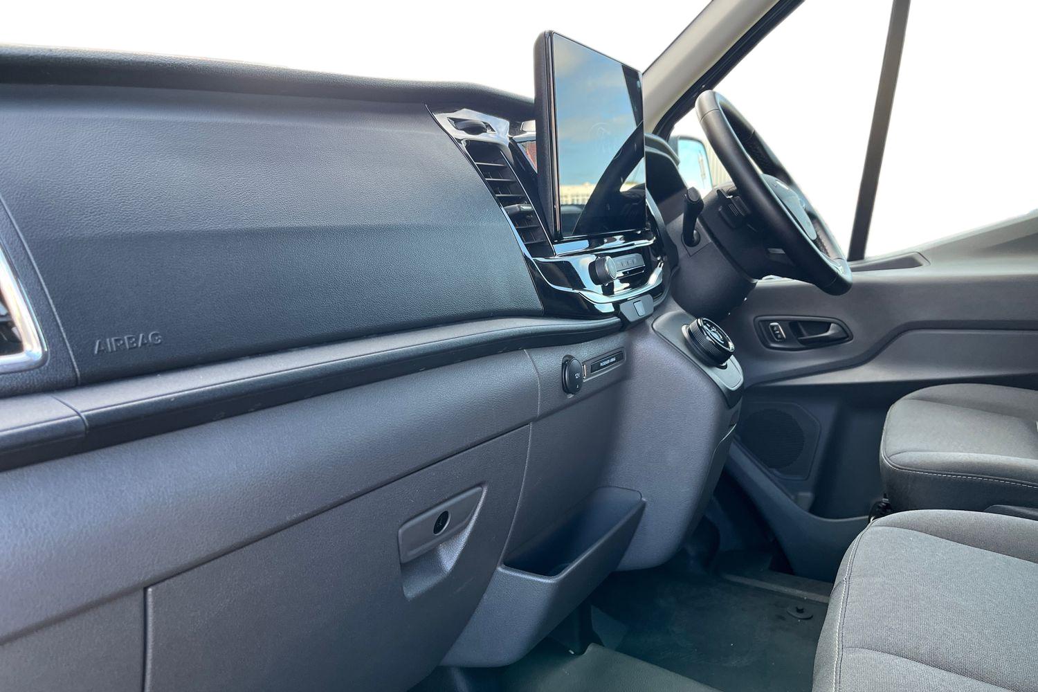 Ford TRANSIT Photo 2