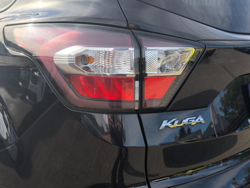 Used Ford Kuga KL68VDD 28