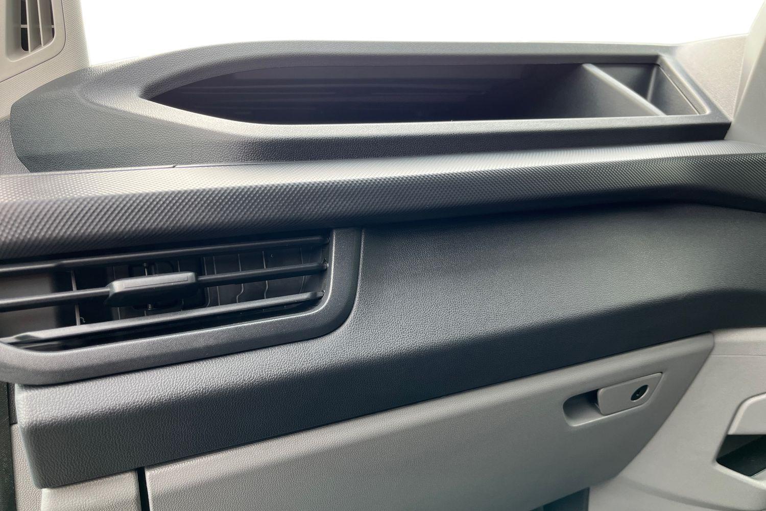 Ford E-TRANSIT CUSTOM Photo 10