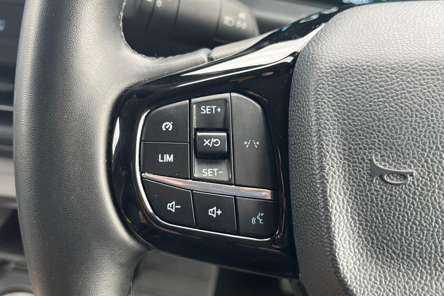 Ford TRANSIT CUSTOM Photo autoimg-3e5b8feaca714785ed771bd96153fb23ed58908e.jpg