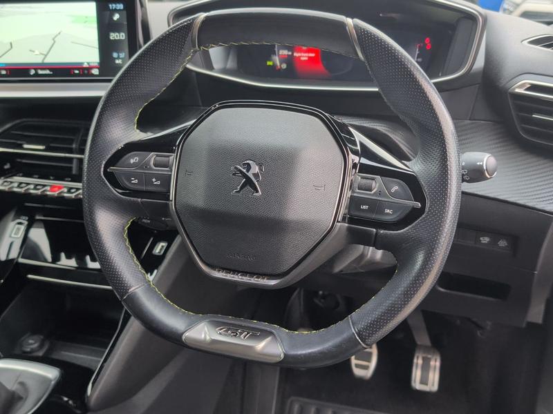 Used Peugeot 2008 MA72WFO 32