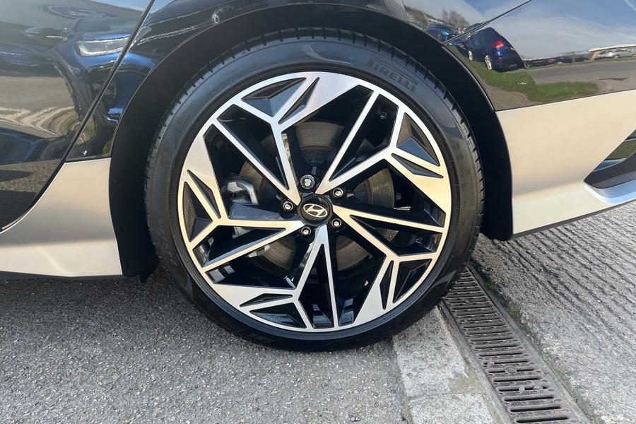 Hyundai IONIQ 6 Photo autoimg-3e5e0f19a22aa5f2932c6218c0a0ebab39f1cf5b.jpg