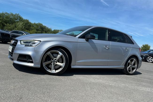 AUDI S3 Photo 59