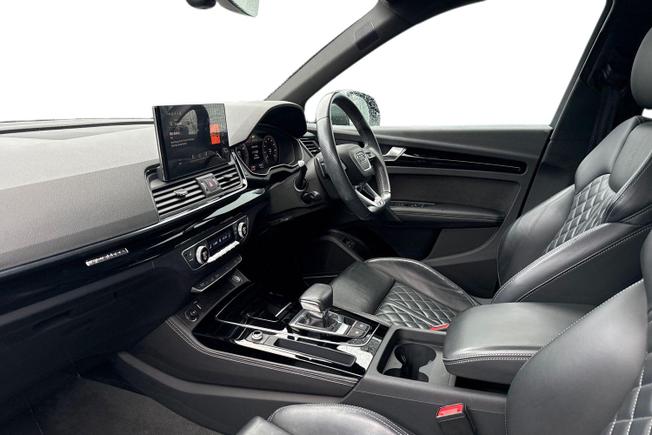 AUDI Q5 Photo 2